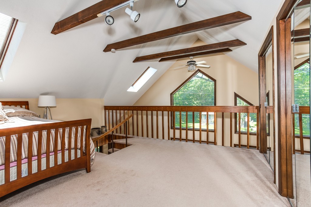 237 Charlton Road Spencer, MA 01562 - Photo 13 of 30 Gallery Image 13