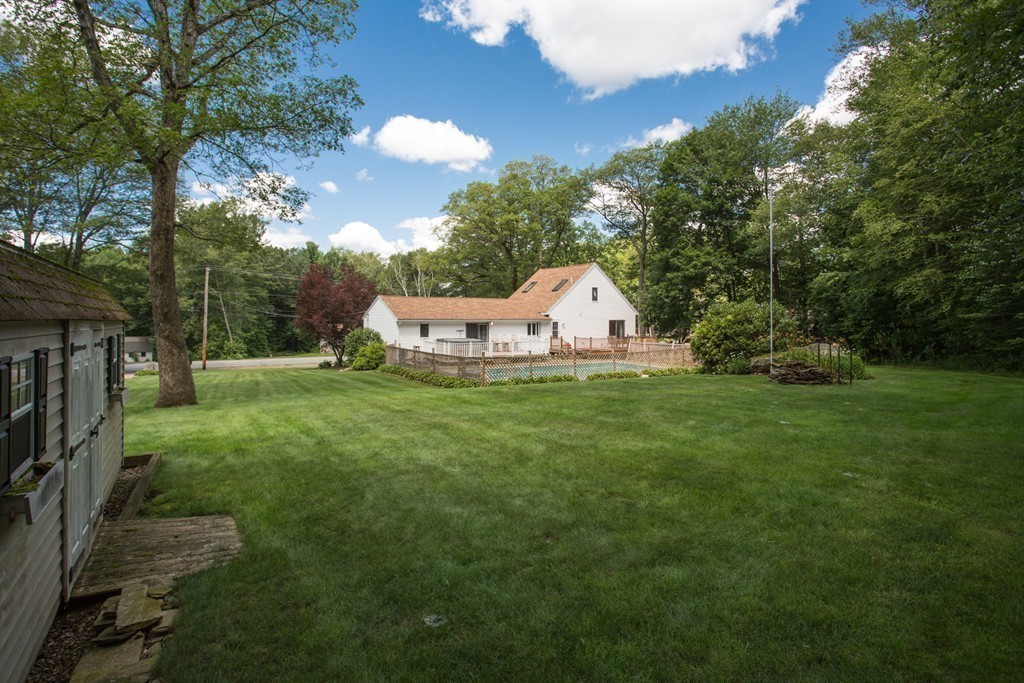 237 Charlton Road Spencer, MA 01562 - Photo 20 of 30 Gallery Image 20