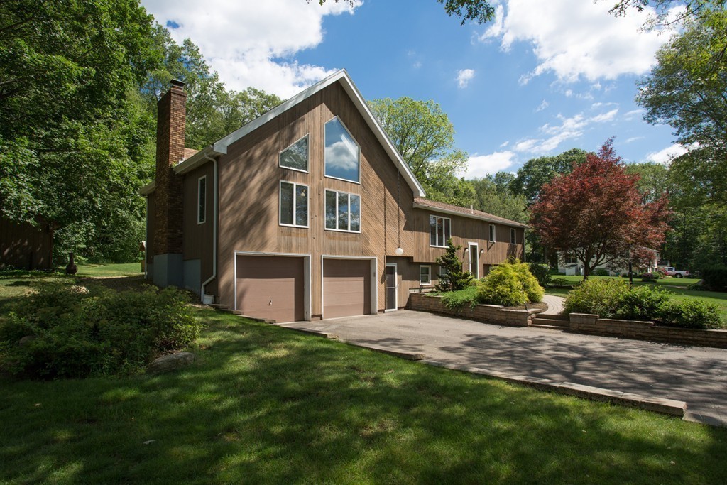 237 Charlton Road Spencer, MA 01562 - Photo 27 of 30 Gallery Image 27