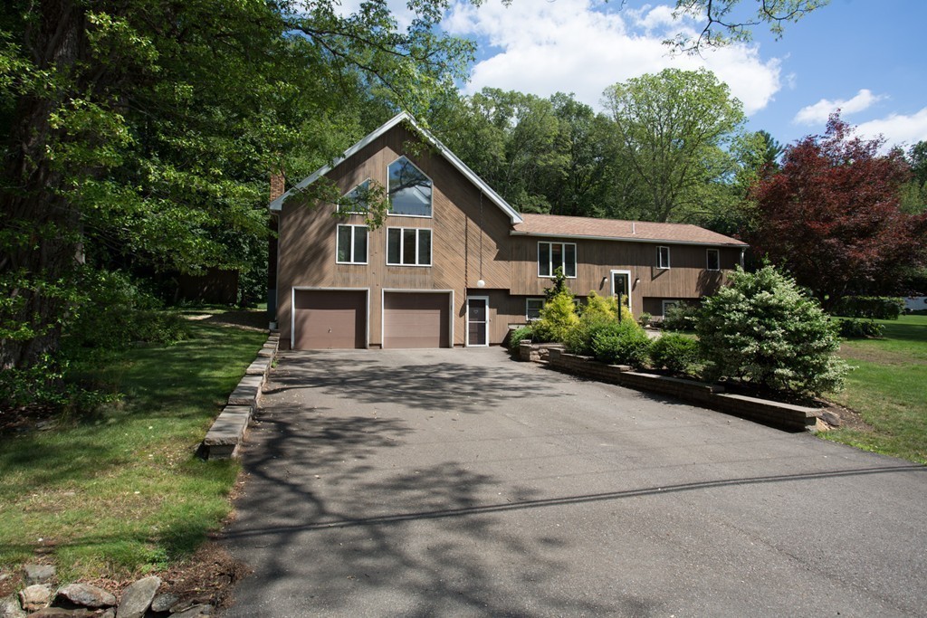 237 Charlton Road Spencer, MA 01562 - Photo 28 of 30 Gallery Image 28
