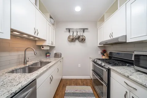 $3,350 | 360 1st Street, Unit 3, Hoboken, NJ 07030