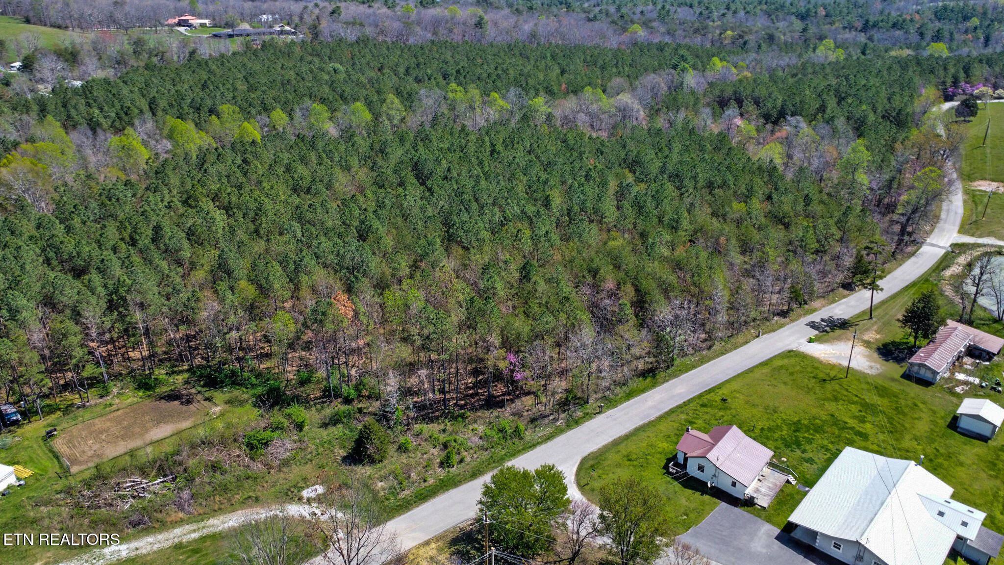 Fred Tollett Road Crossville, TN 38572 - Photo 3 of 12 dji_0979-dji_0981