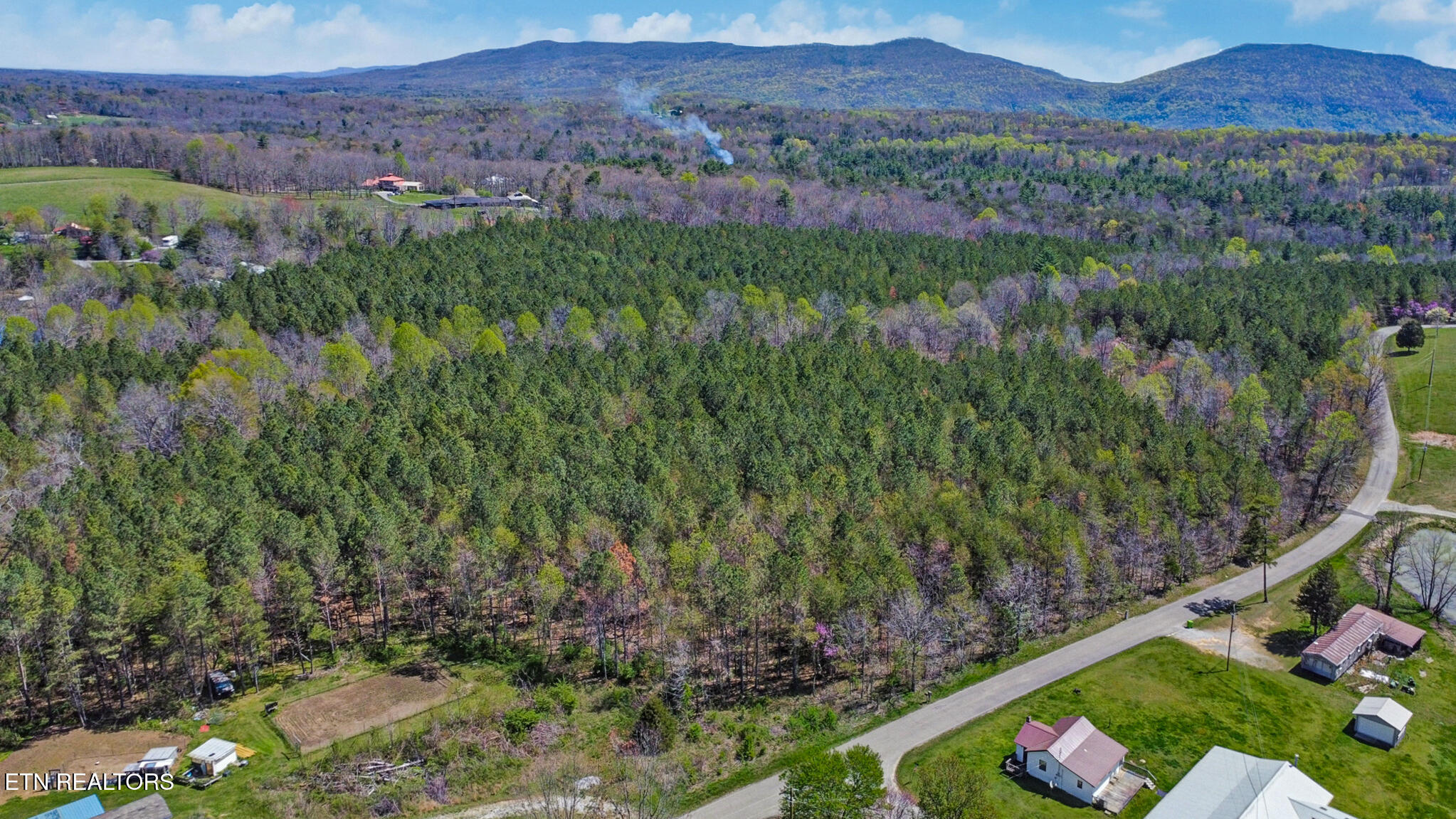 Fred Tollett Road Crossville, TN 38572 - Photo 4 of 12 dji_0982-dji_0984
