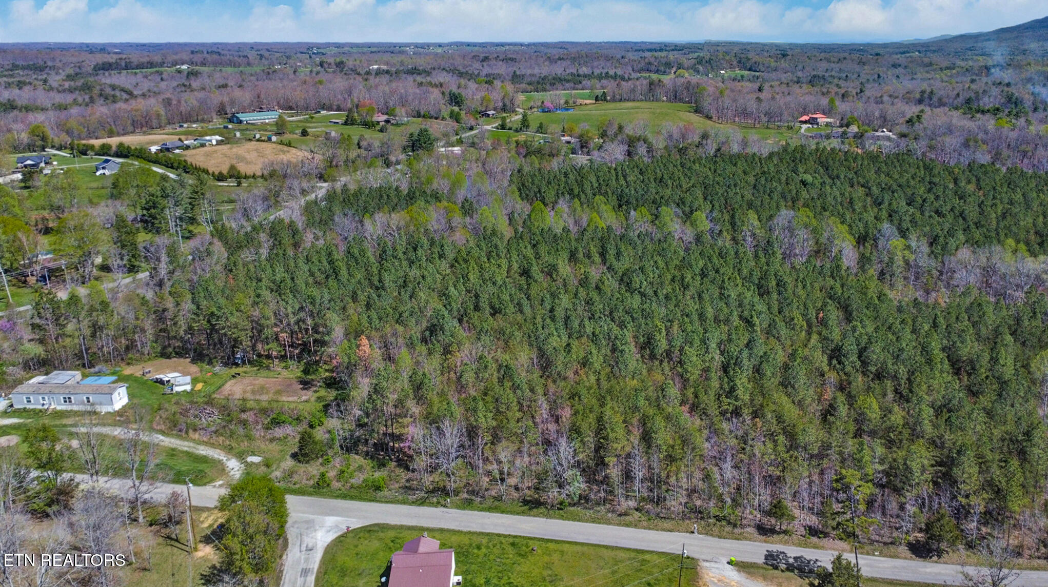Fred Tollett Road Crossville, TN 38572 - Photo 5 of 12 dji_0985-dji_0987