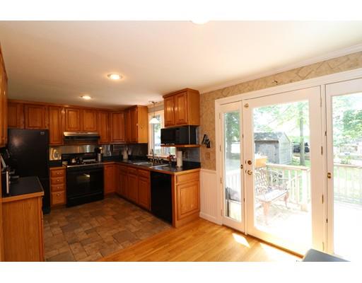 306 Chestnut Street Randolph, MA 02368 - Photo 4 of 16 Gallery Image 4