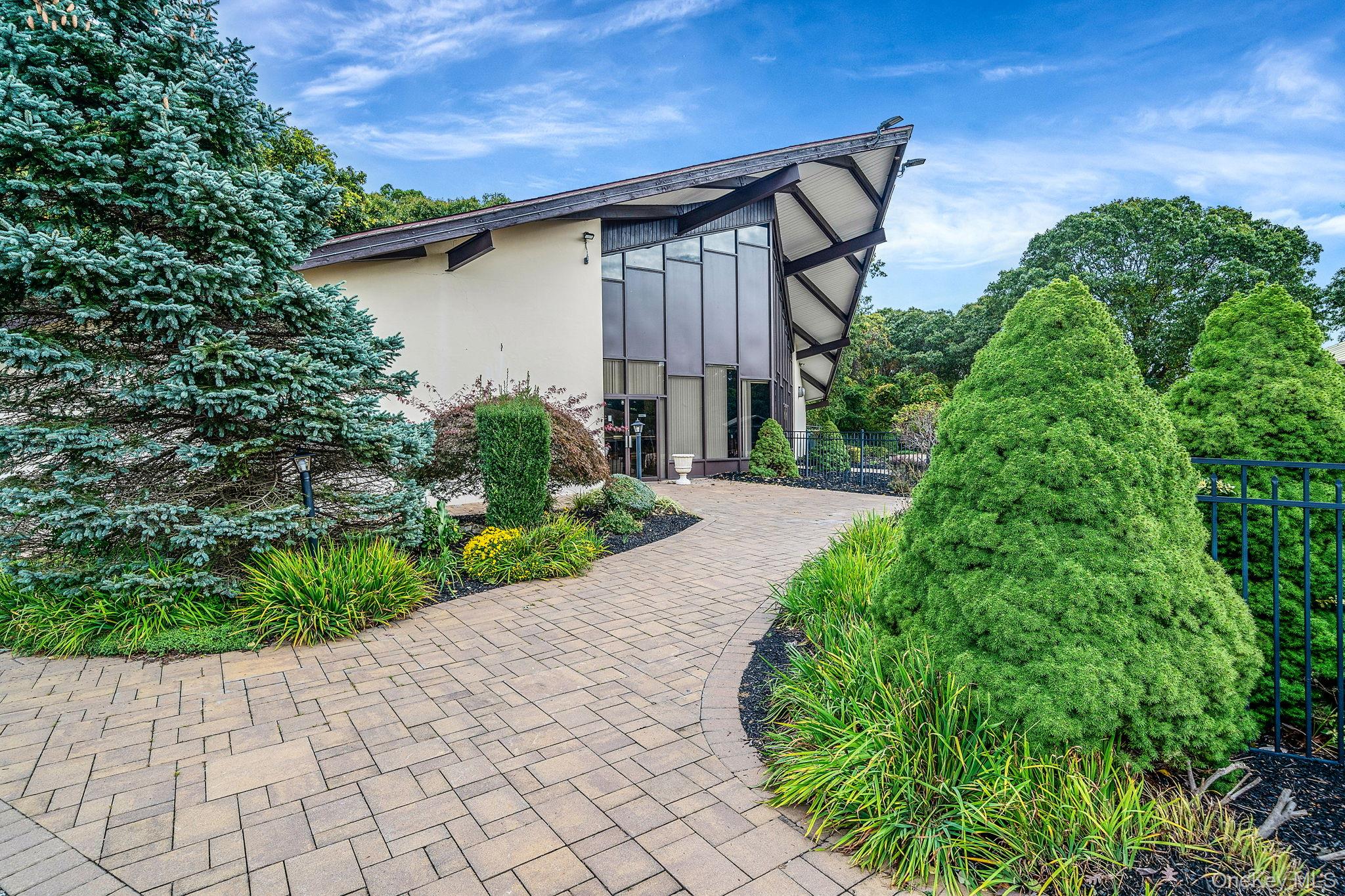 8 Juniper Court, Unit 8 Selden, NY 11784 - Photo 11 of 14 Clubhouse