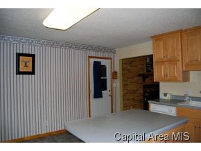 20 Lucerne Drive Springfield, IL 62707 - Photo 12 of 22 Gallery Image 12