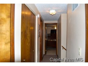 20 Lucerne Drive Springfield, IL 62707 - Photo 17 of 22 Gallery Image 17