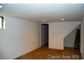 20 Lucerne Drive Springfield, IL 62707 - Photo 21 of 22 Gallery Image 21