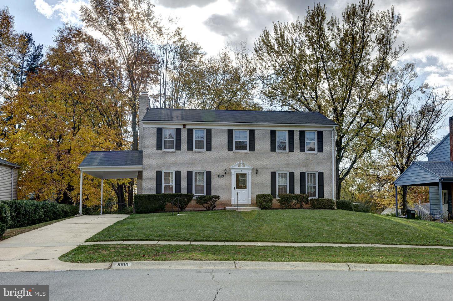 8510 Postoak Road Potomac, MD 20854 - Photo 1 of 16 Exterior (Front)