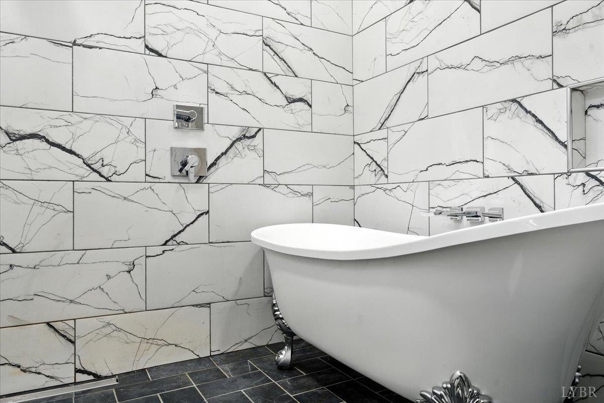 1568 Bent Creek Road Concord, VA 24538 - Photo 5 of 85