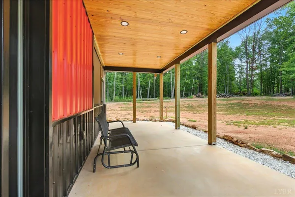 $874,999 | 1568 Bent Creek Road, Concord, VA 24538