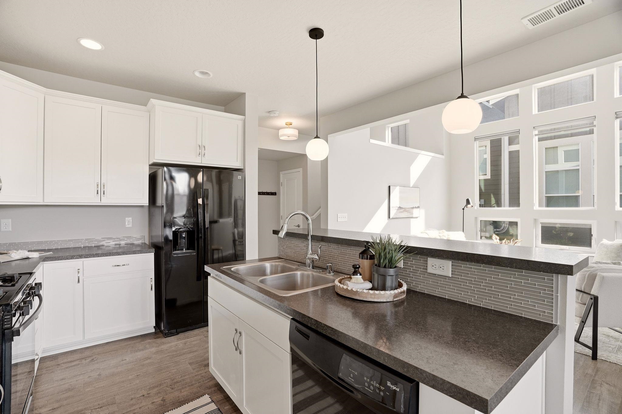 2204 West Summit Parkway Spokane, WA 99201 - Photo 17 of 45
