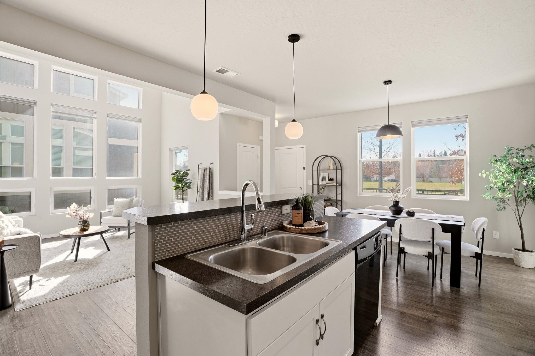 2204 West Summit Parkway Spokane, WA 99201 - Photo 18 of 45