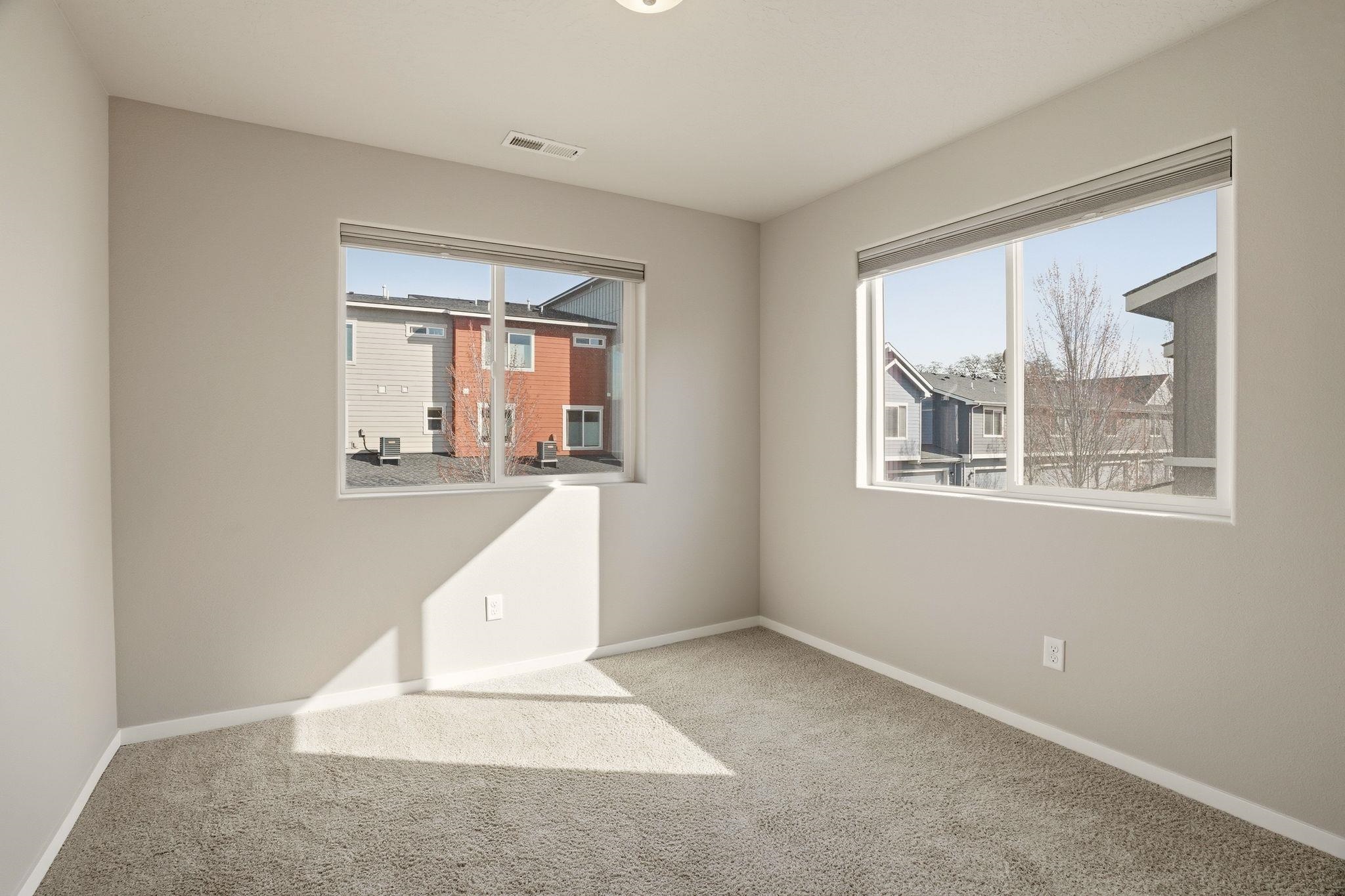 2204 West Summit Parkway Spokane, WA 99201 - Photo 31 of 45