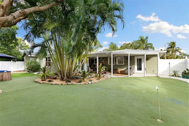 $549,000 | 9854 51st Avenue North, St. Petersburg, FL 33708