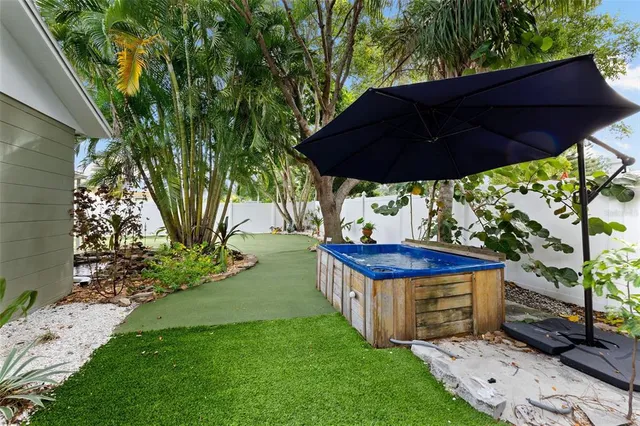 $549,000 | 9854 51st Avenue North, St. Petersburg, FL 33708