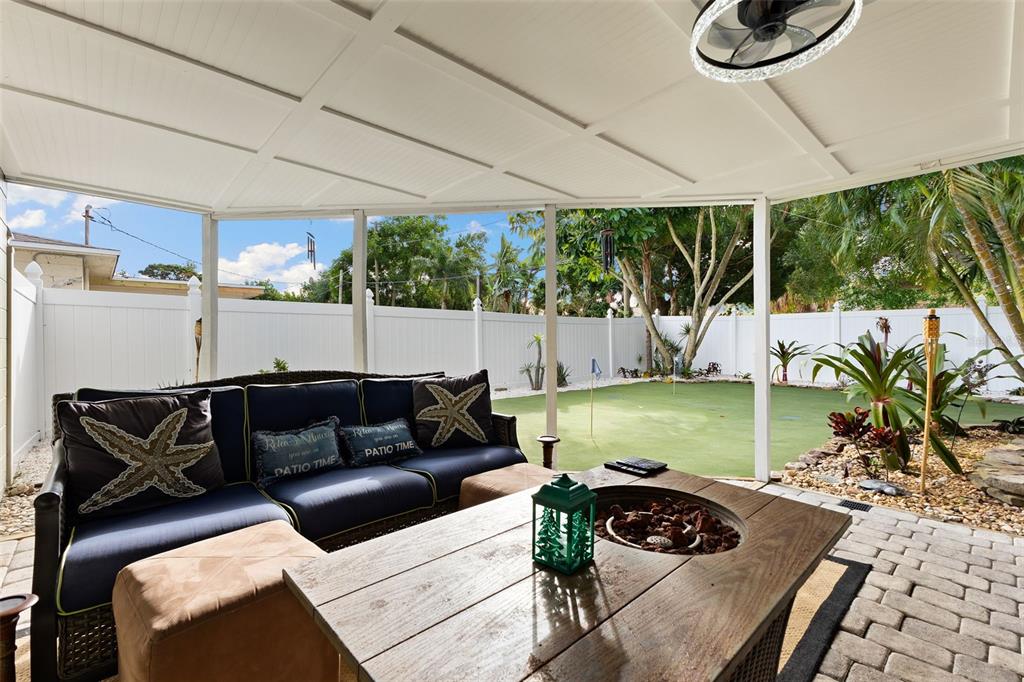 9854 51st Avenue North St. Petersburg, FL 33708 - Photo 39 of 52