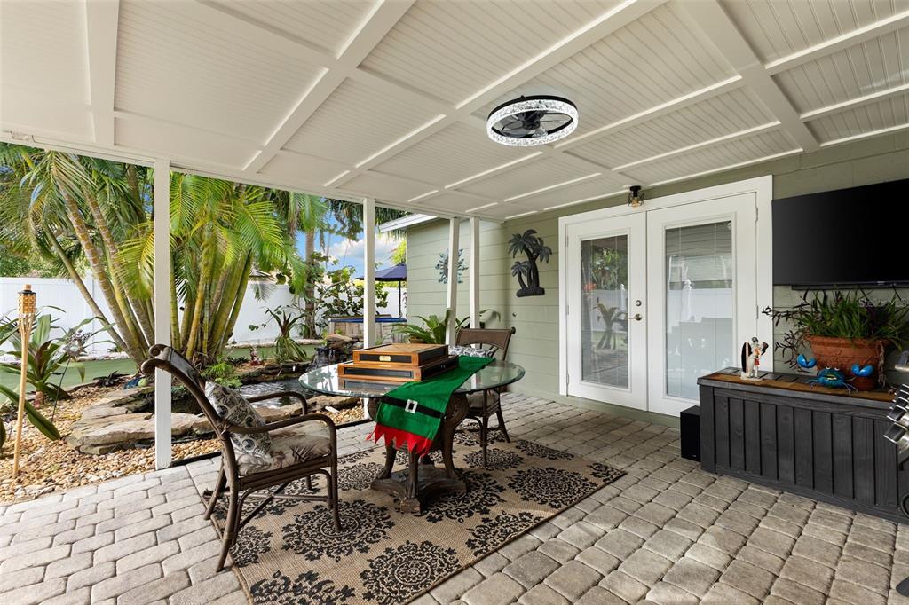 9854 51st Avenue North St. Petersburg, FL 33708 - Photo 40 of 52