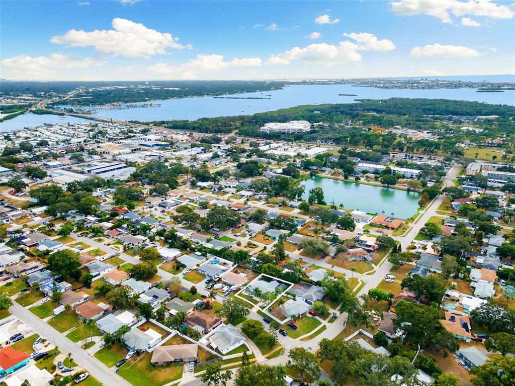 9854 51st Avenue North St. Petersburg, FL 33708 - Photo 49 of 52