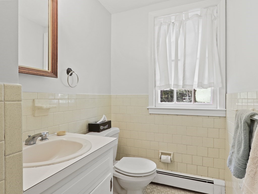 52 Page Farm Road Sherborn, MA 01770 - Photo 7 of 34 Gallery Image 7