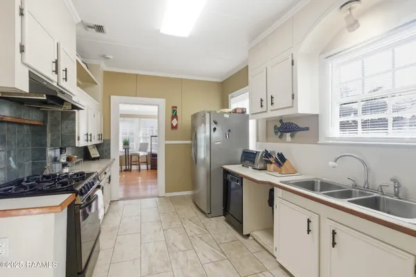 $238,000 | 1109 West Congress Street, Lafayette, LA 70501