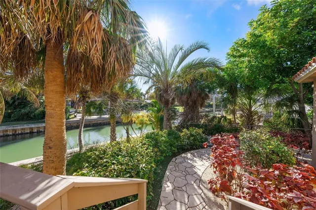 $4,250,000 | 1634 North Lodge Drive, Sarasota, FL 34239