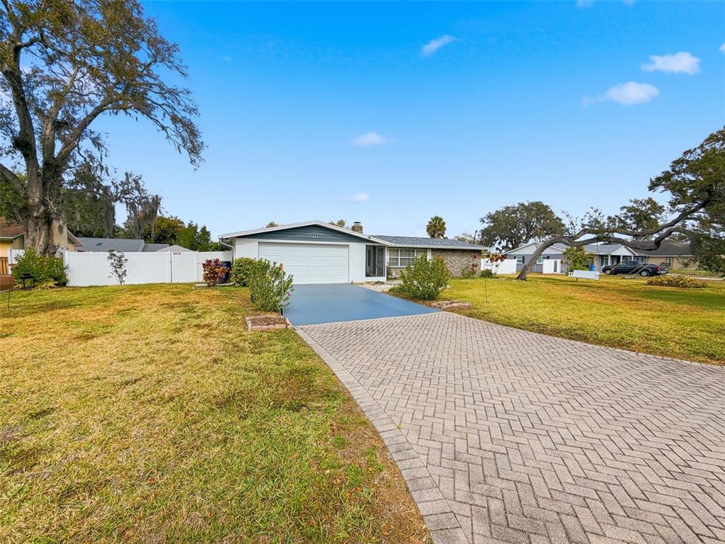 1602 Alder Way Brandon, FL 33510 - Photo 4 of 64 a swimming pool with an outdoor space