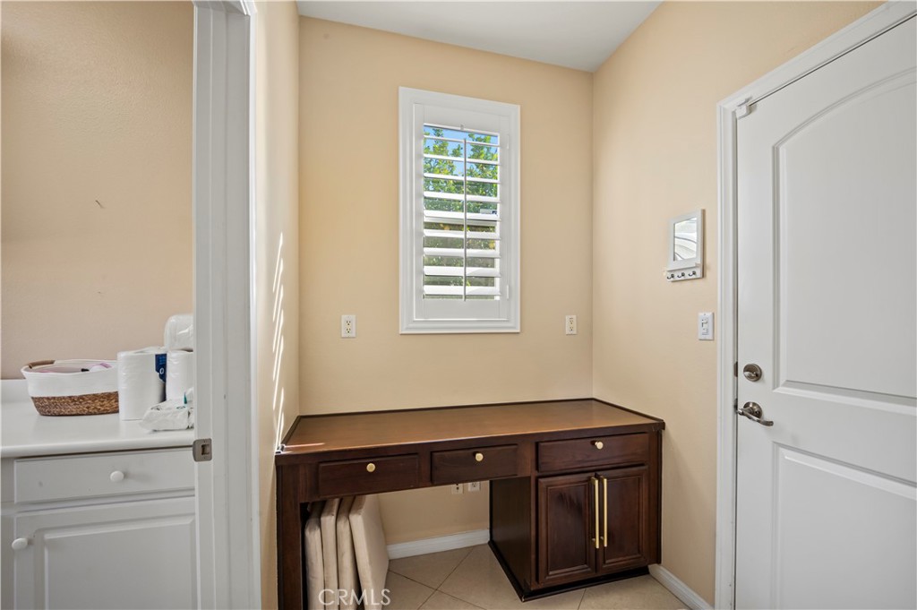 12810 Sierra Creek Drive Riverside, CA 92503 - Photo 43 of 52