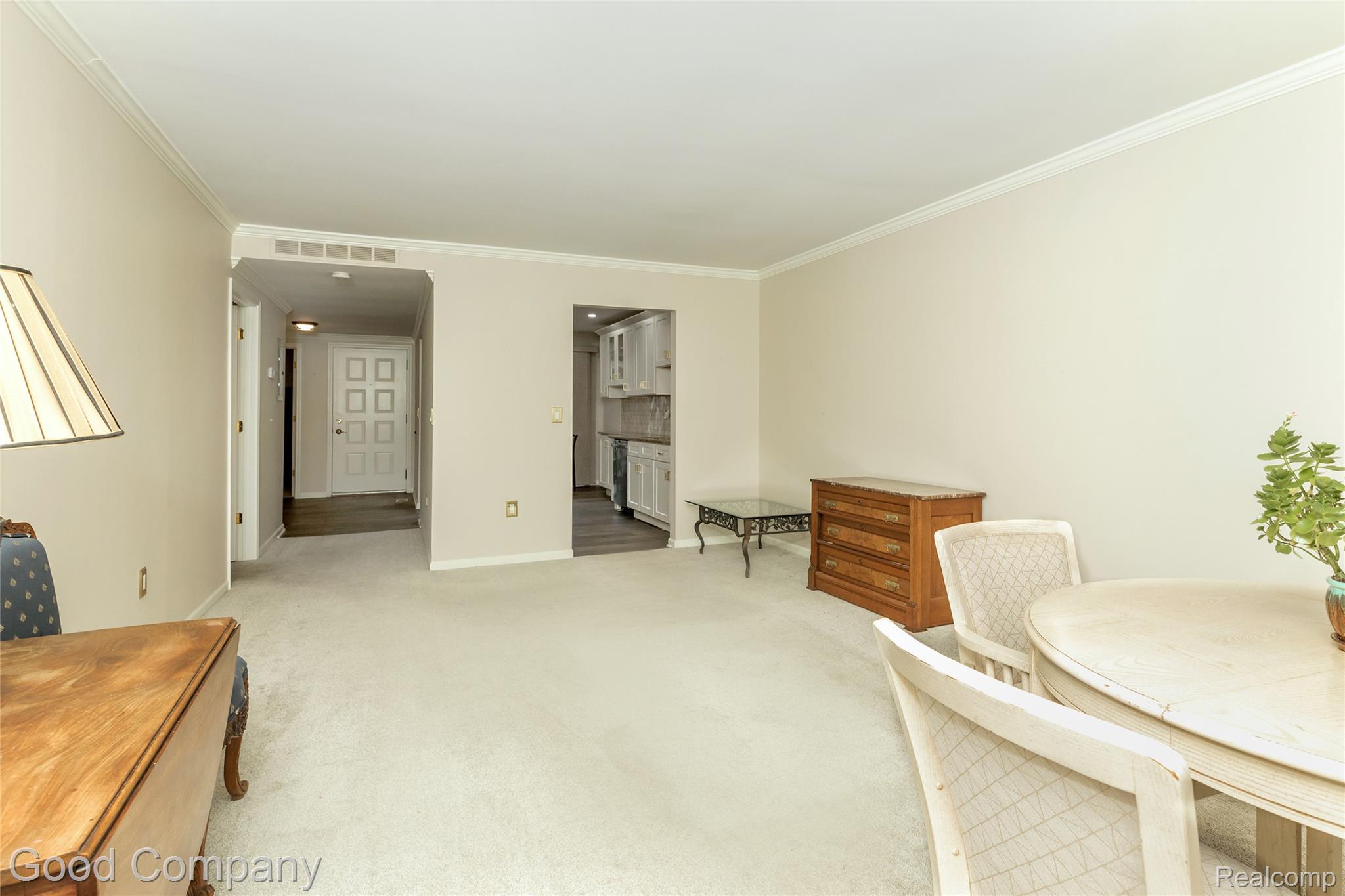 969 Wexford Way Rochester, MI 48307 - Photo 7 of 31 Wexford-9.jpg