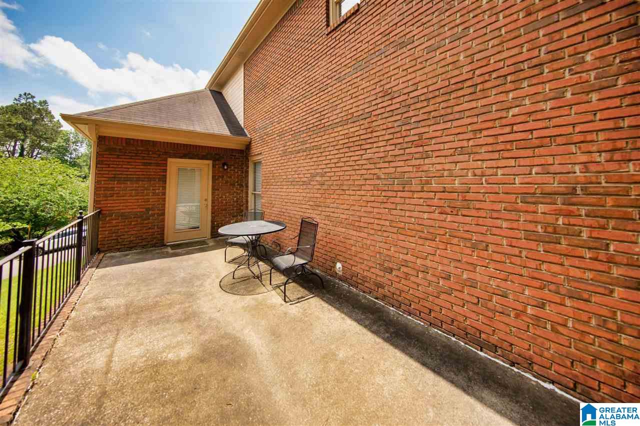 2027 Richelieu Court Birmingham, AL 35216 - Photo 10 of 41