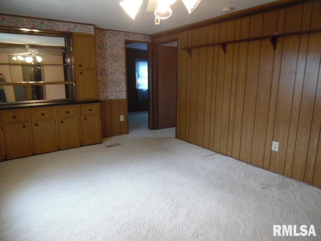 14840 Elk Road Fulton, IL 61252 - Photo 4 of 12