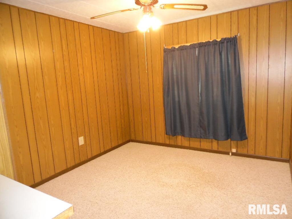 14840 Elk Road Fulton, IL 61252 - Photo 6 of 12