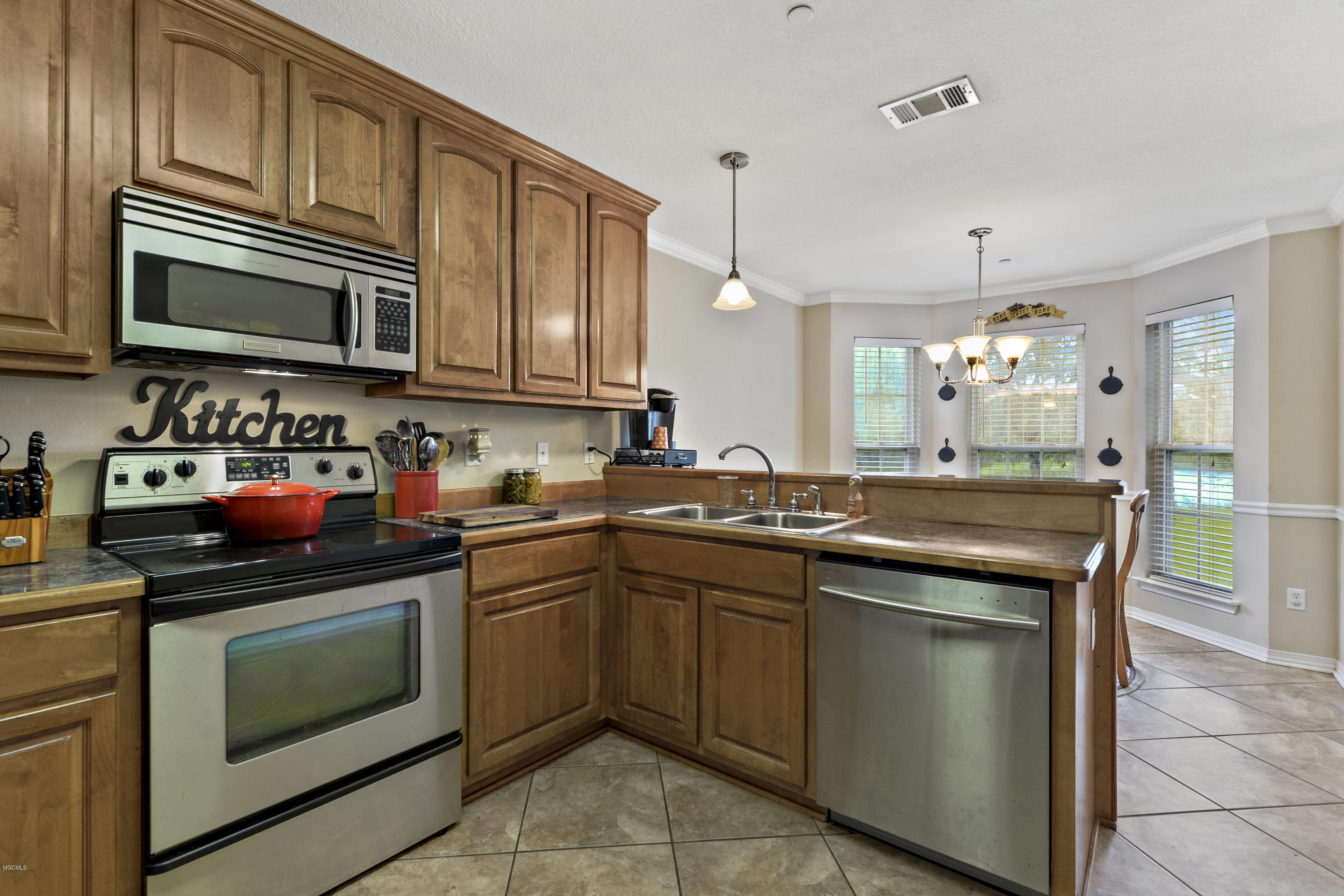 15317 Walter Smith Road Gulfport, MS 39503 - Photo 10 of 31 53172E56-2C1C-42A9-9894-860523B4ADAB