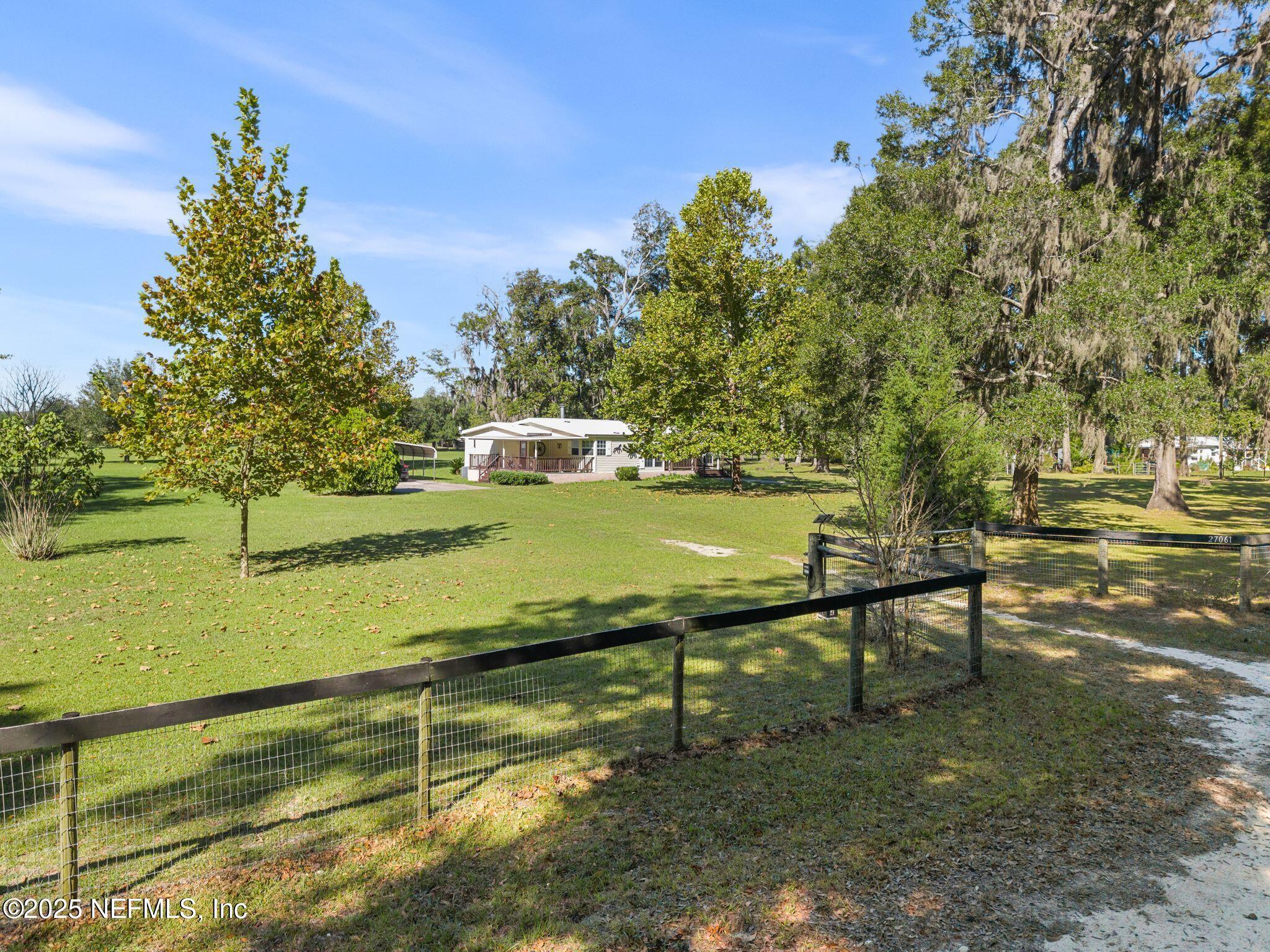 27061 29th Road Branford, FL 32008 - Photo 10 of 49 Front fence to entrance