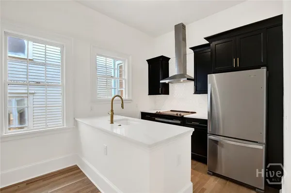 $2,500 | 105 East Gwinnett Street, Unit 4, Savannah, GA 31401