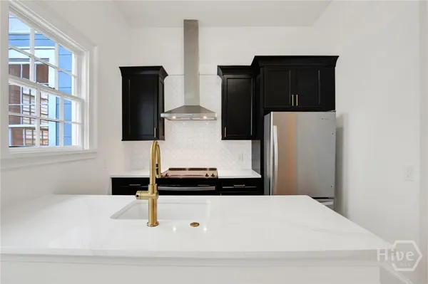 $2,500 | 105 East Gwinnett Street, Unit 4, Savannah, GA 31401