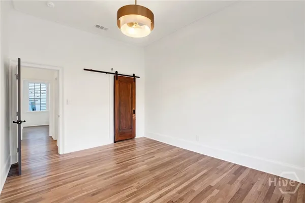 $2,500 | 105 East Gwinnett Street, Unit 4, Savannah, GA 31401