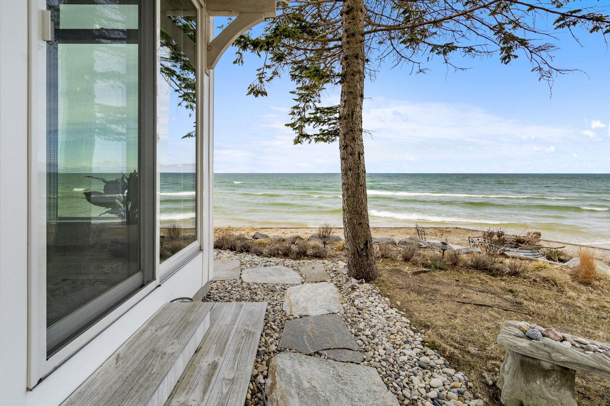 3126 Lakeshore Road Manistee, MI 49660 - Photo 64 of 79