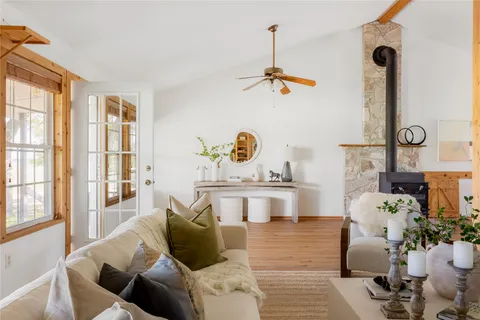 $4,995,000 | 9695 West Us 290 Highway, Hye, TX 78635