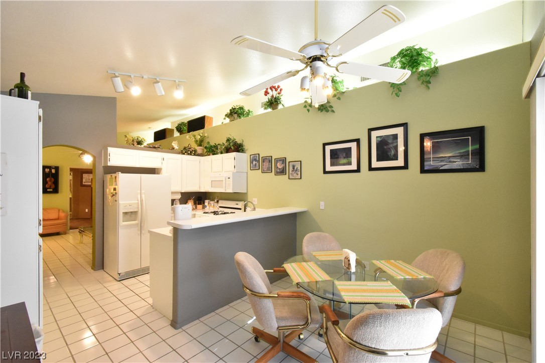 5358 Runningbrook Road Las Vegas, NV 89120 - Photo 11 of 43