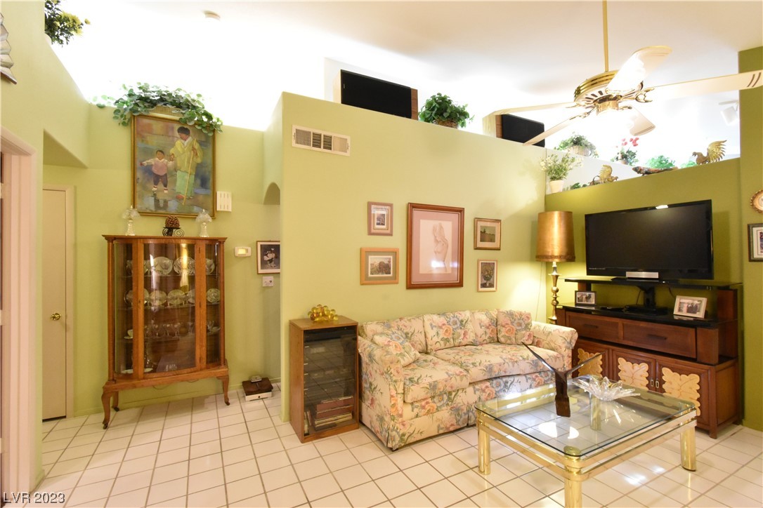 5358 Runningbrook Road Las Vegas, NV 89120 - Photo 3 of 43