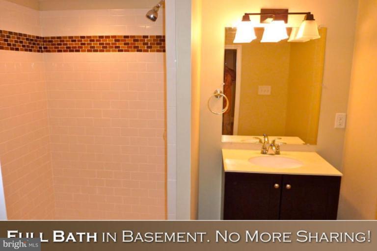 5907 Hamilton Avenue Rosedale, MD 21237 - Photo 11 of 21 Bath #3