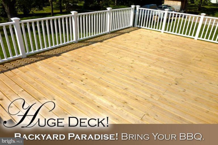 5907 Hamilton Avenue Rosedale, MD 21237 - Photo 16 of 21 Deck