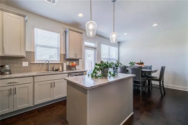 $1,975 | 96 Auburn Gate Lane, Auburn, GA 30011