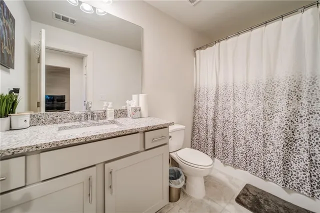 $1,975 | 96 Auburn Gate Lane, Auburn, GA 30011