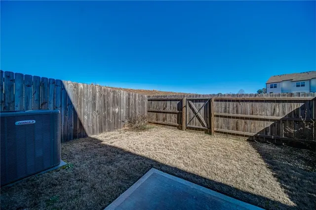 $1,975 | 96 Auburn Gate Lane, Auburn, GA 30011