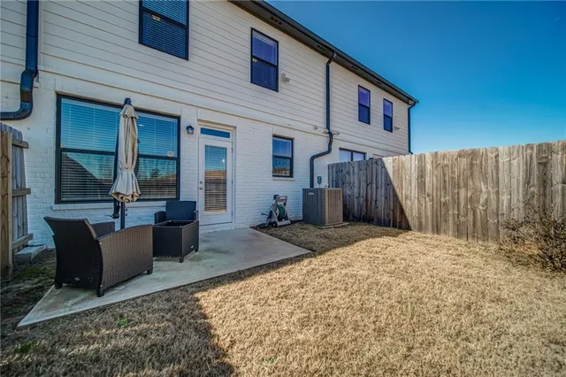 $1,975 | 96 Auburn Gate Lane, Auburn, GA 30011