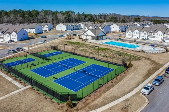 $1,975 | 96 Auburn Gate Lane, Auburn, GA 30011