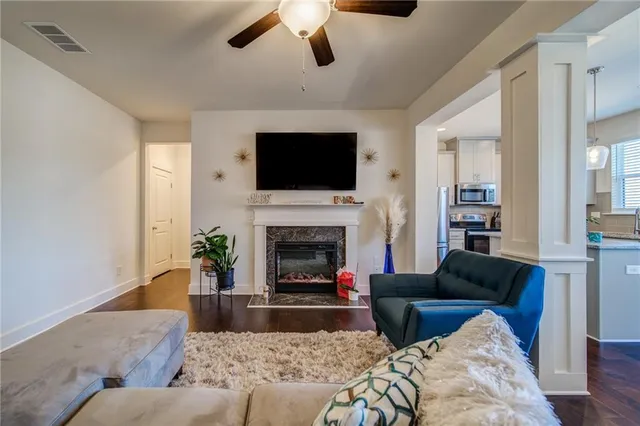 $1,975 | 96 Auburn Gate Lane, Auburn, GA 30011